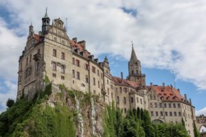 コジコジの名言から学ぶ脱フュージョンとマインドフルネス。葛藤を手放そう。