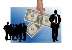 インセンティブで人はモチベーション喪失?お金で人はやる気をなくす?