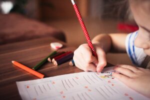 効果的な勉強法5選とやっても効果が薄い非効率勉強方法5選。