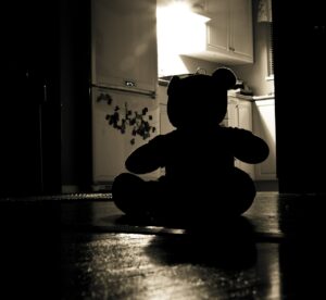 被虐待児の心理的特徴ってどんなもん?子供にとって安心感は不可欠だ。
